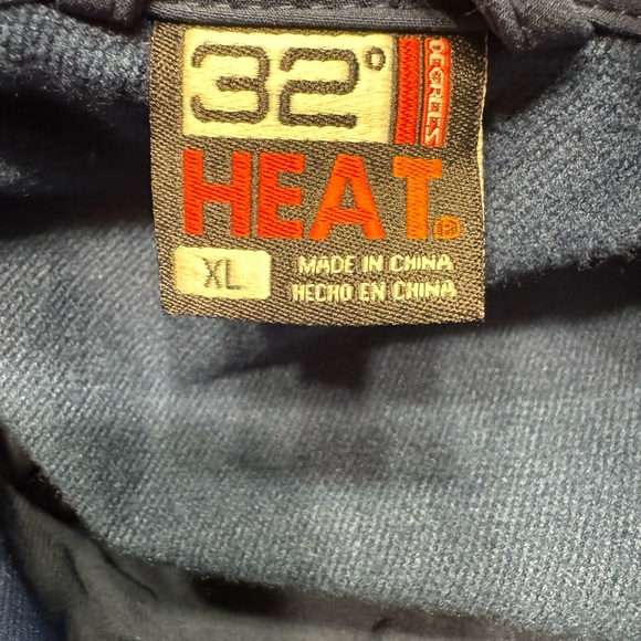 New with tags, mens XL blue jacket from 32 Degrees, heat collection - Picture 3 of 16
